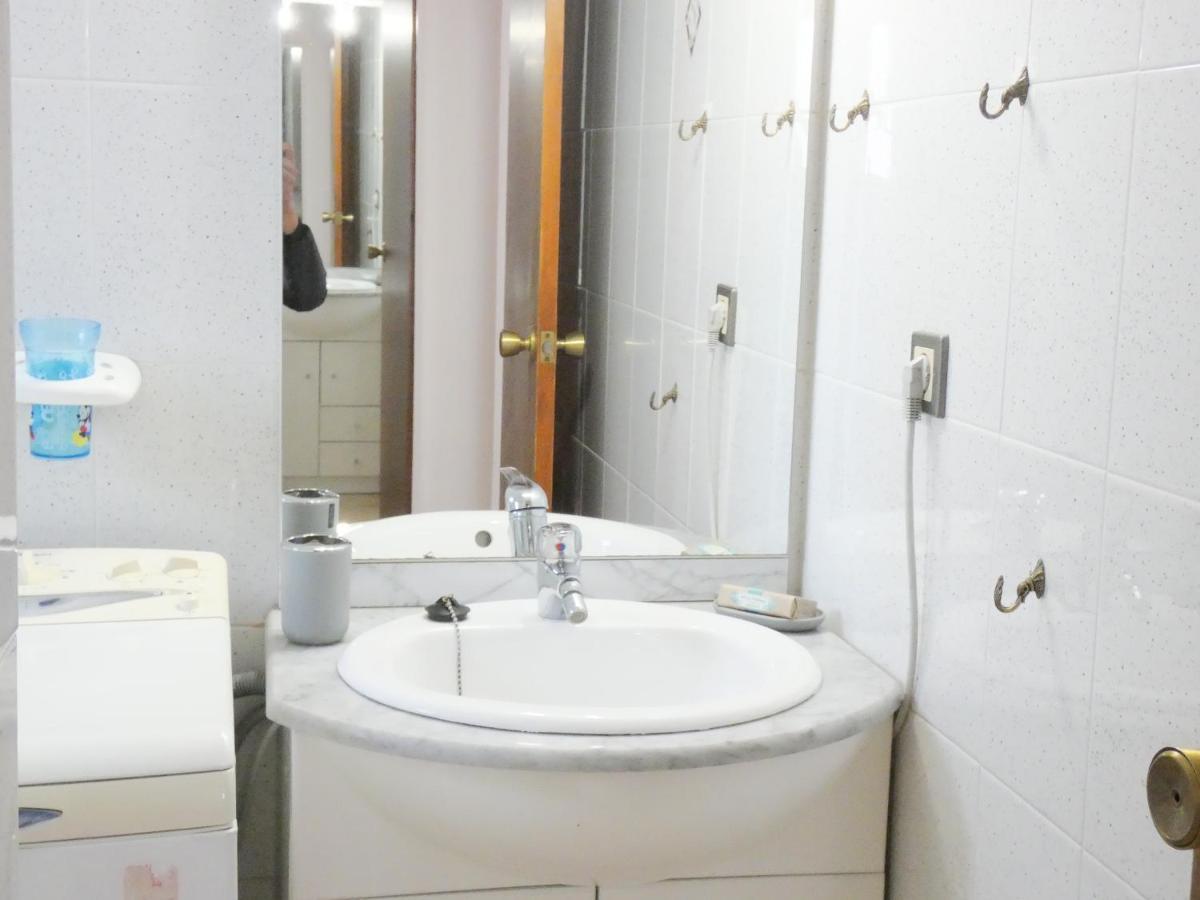 La Platja 3C Apto. Con Un Dormitorio, 200M Playa Y Plaza De Parking Roses Luaran gambar